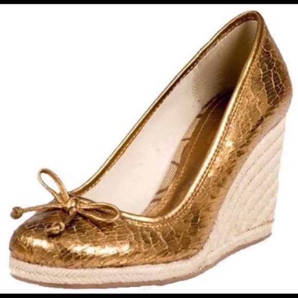 Coach Gold Metallic Espadrille Wedge Size 9.5 - Picture 1 of 7